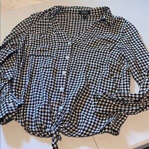 Jones New York Black and White Gingham Button Down Shirt